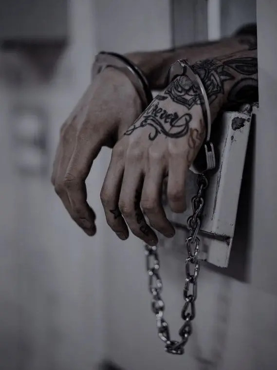 GHOST_000의 Gangster Boyfriend in Jail