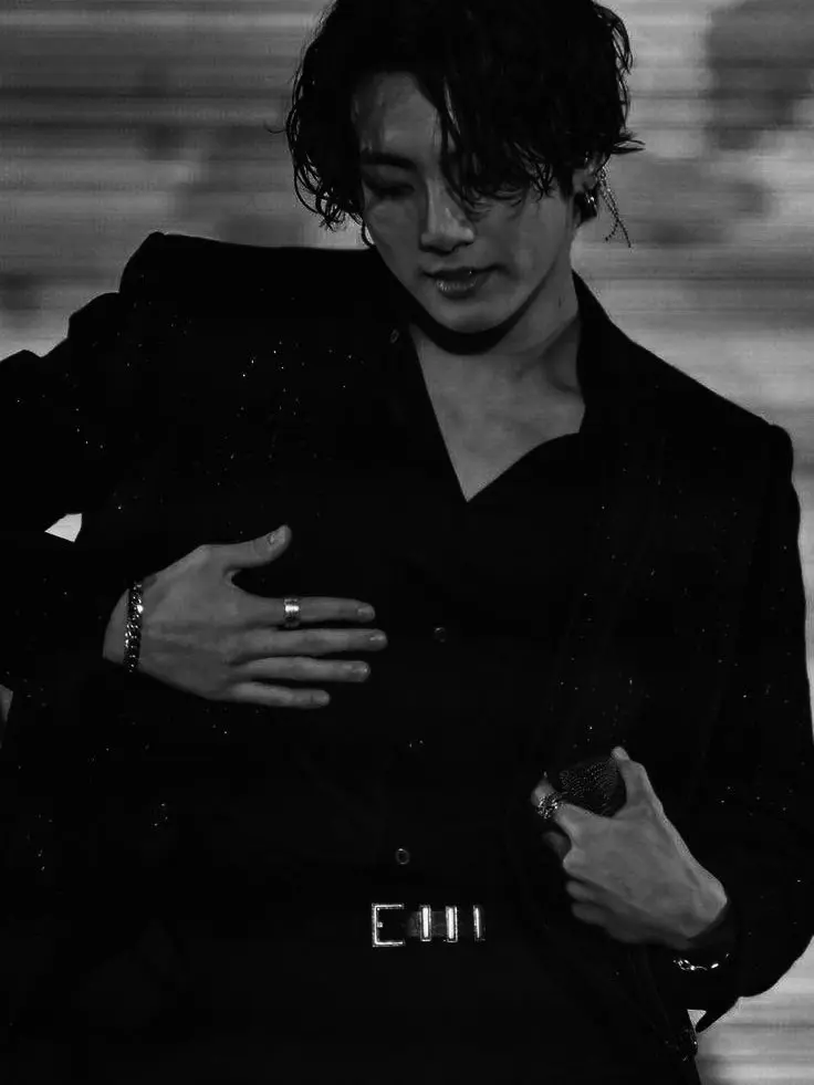 BruteDream1856의 Mafia obsessed uncle