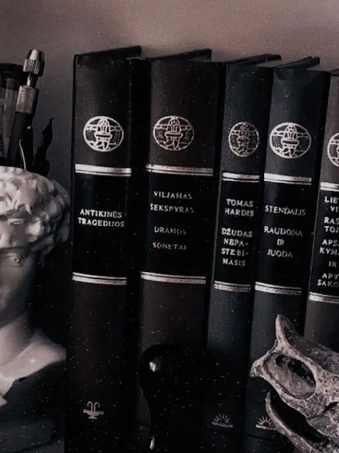 ASKARI_BLACKWOOD의 Student Council President