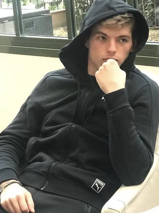 LocalLens2579의 Max Verstappen| Arranged Marriage