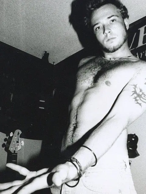 Chrisswife의 Scott weiland — backstage ✩