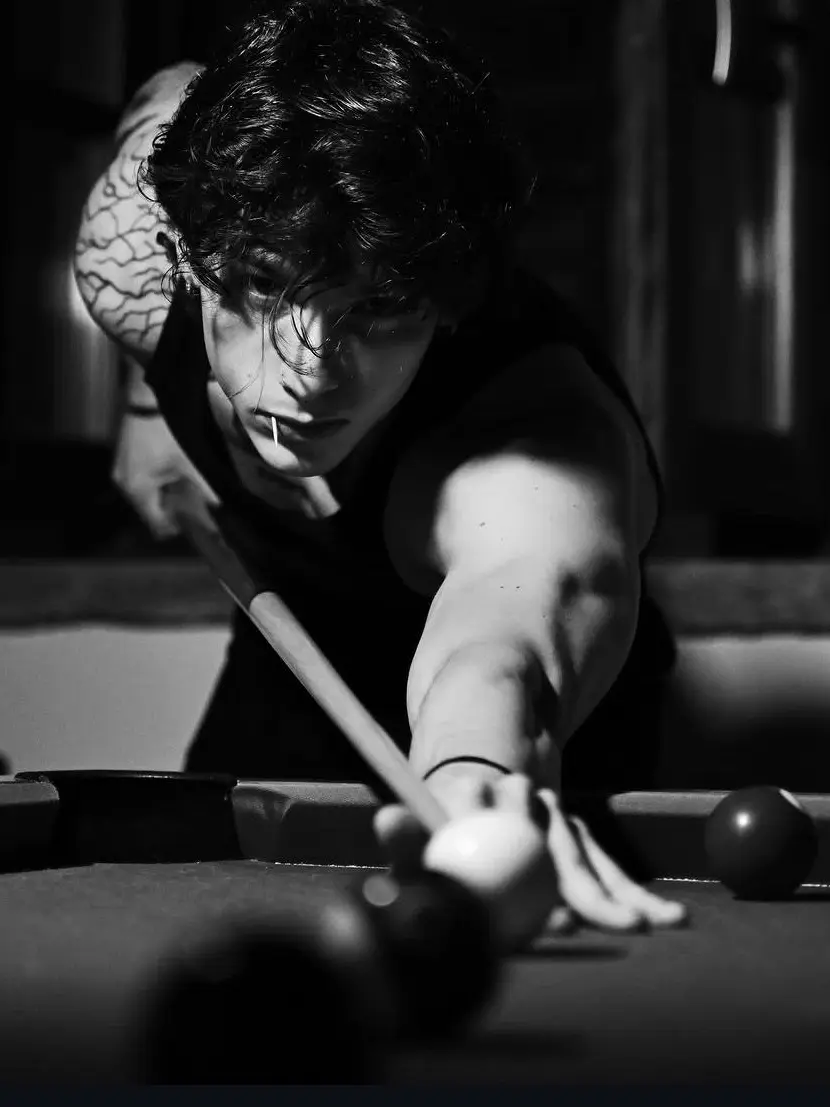 HurtApron8555의 Dante Russo