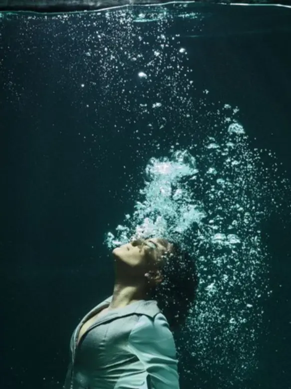 stvoryu_cl의 Under the Surface