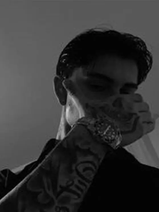 Slipmami의 Damon
