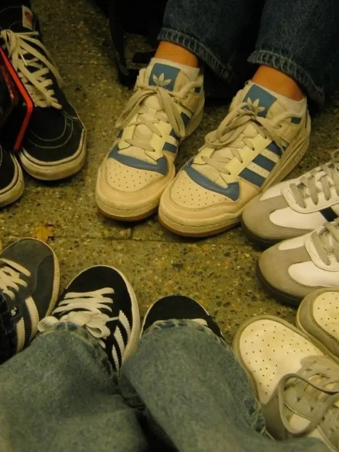 Zeezabradaba18의 Parenting + Friends