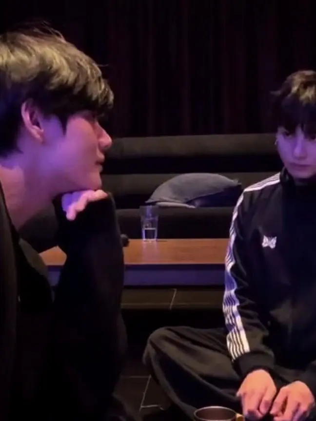 jungkooknvrmiss의 Treat You Better.