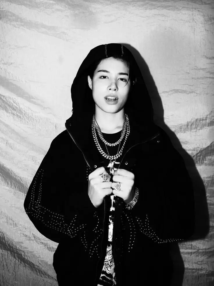 NeedyIdol9892의 Louis Lim