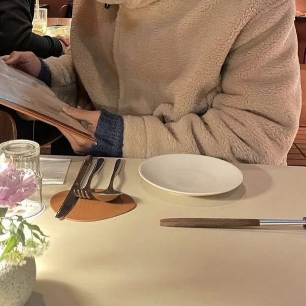 송범근