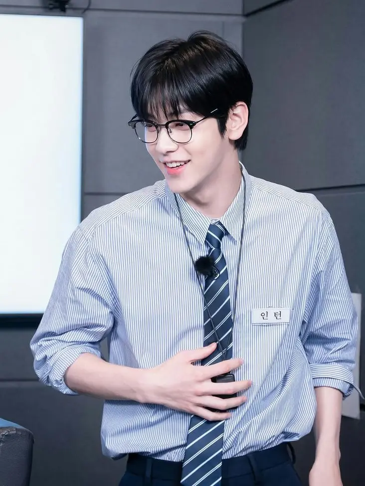 midoriyaizukuswifey의 Soobin | Stuck In an Elevator