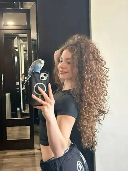 RelishSpoon2108의 kalogeras sisters