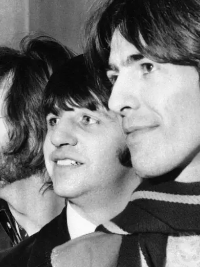 PlumpFlame1846์ The Beatles.. and Yoko 1968
