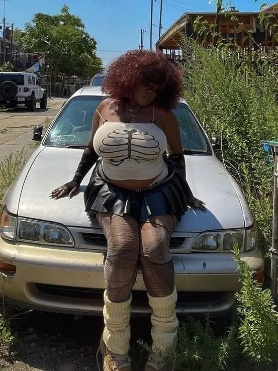 YellowPhoto4795의 Your thick lightskin gf