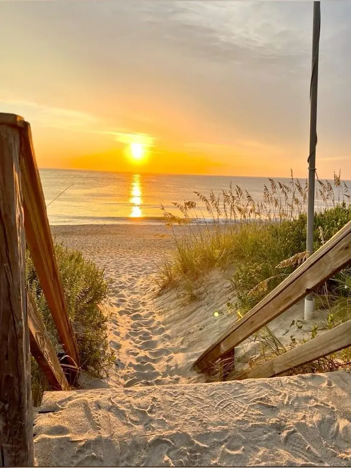 Brokenhearts의 FAMILY NEXT DOOR