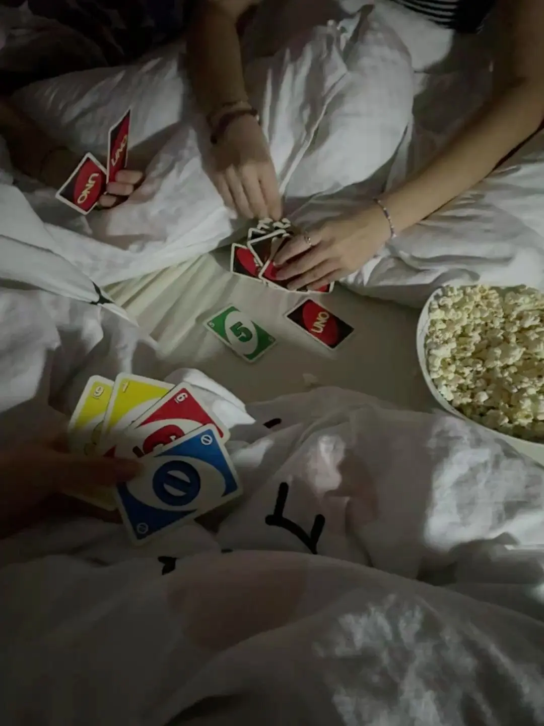 WetBean4870의 Sleepover With Friend Group 002