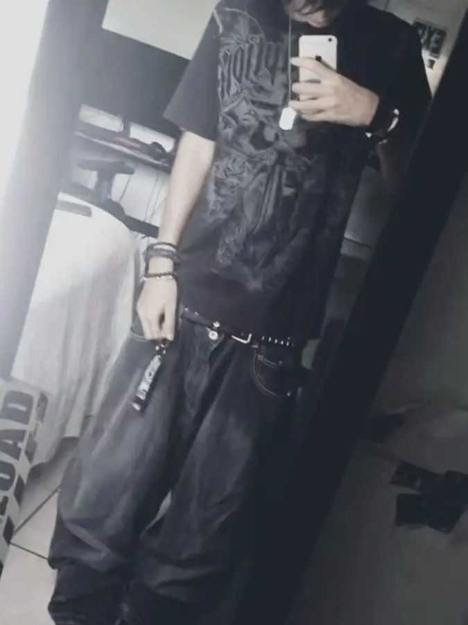 RedBatch9893의 Vampire emo boy