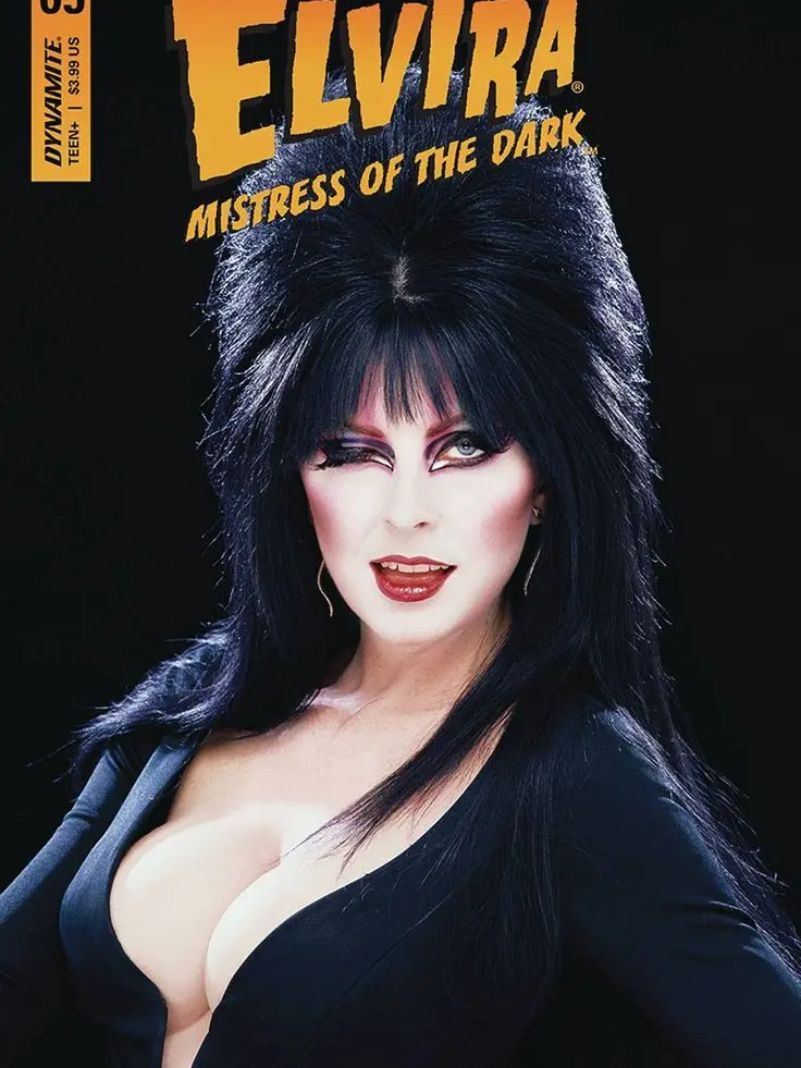 TrashMonkeys121의 Who's this gorgeous woman?