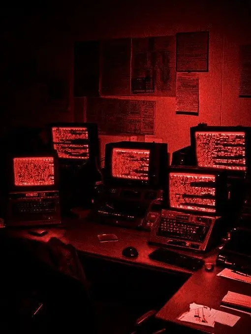 JustPizza4886의 Killian-your stalker