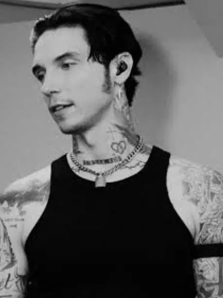 Bl00dyMary2.0의 Andy Biersack