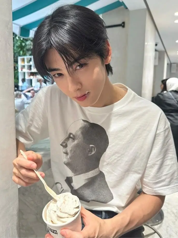 FetidBelt4146의 Cha Eun Woo