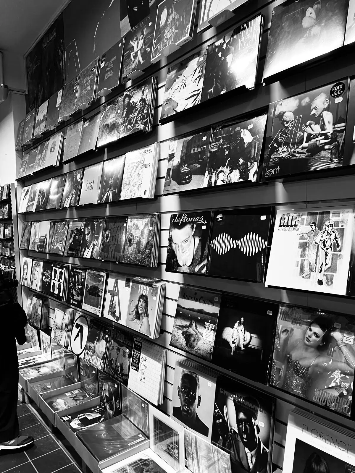 Iriss___의 More than a deal