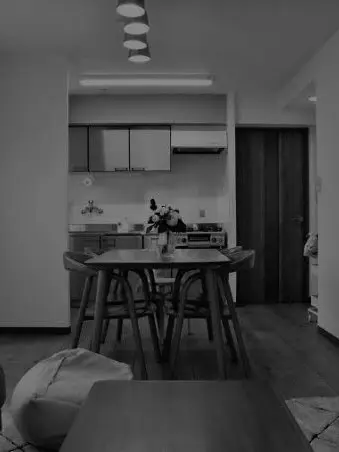 MrsLove2015223의 なんで{{user}}だけの仲間外れ？？