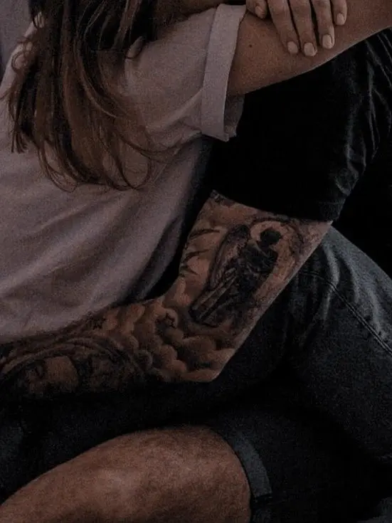 Dest98의 Forbidden Bodyguard