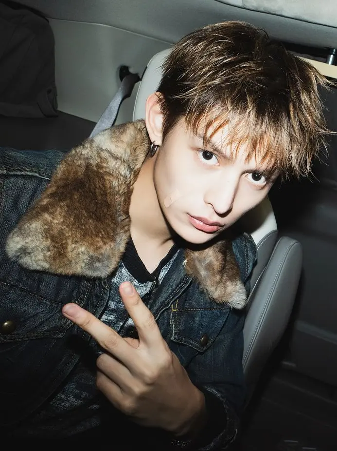gwendodo_0905의 James Cortis