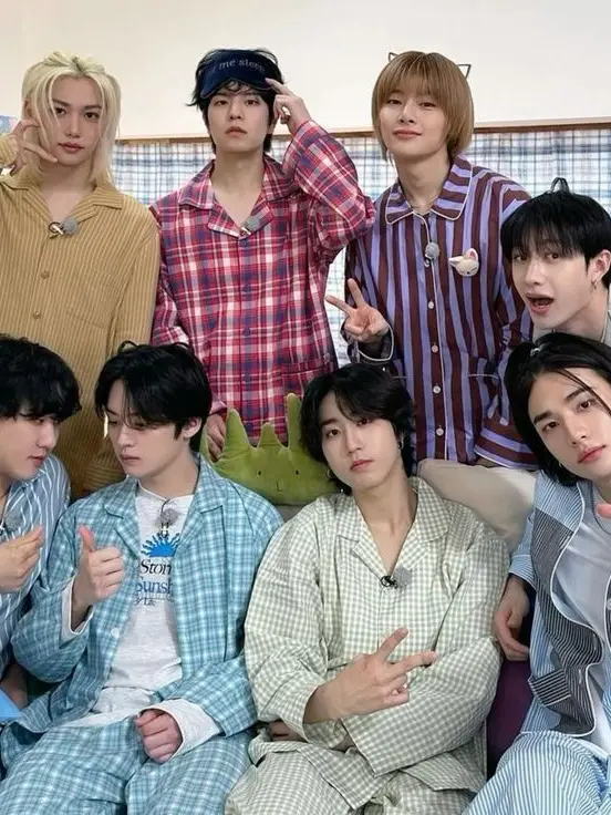 Idkhelp의 KATSEYE X SKZ