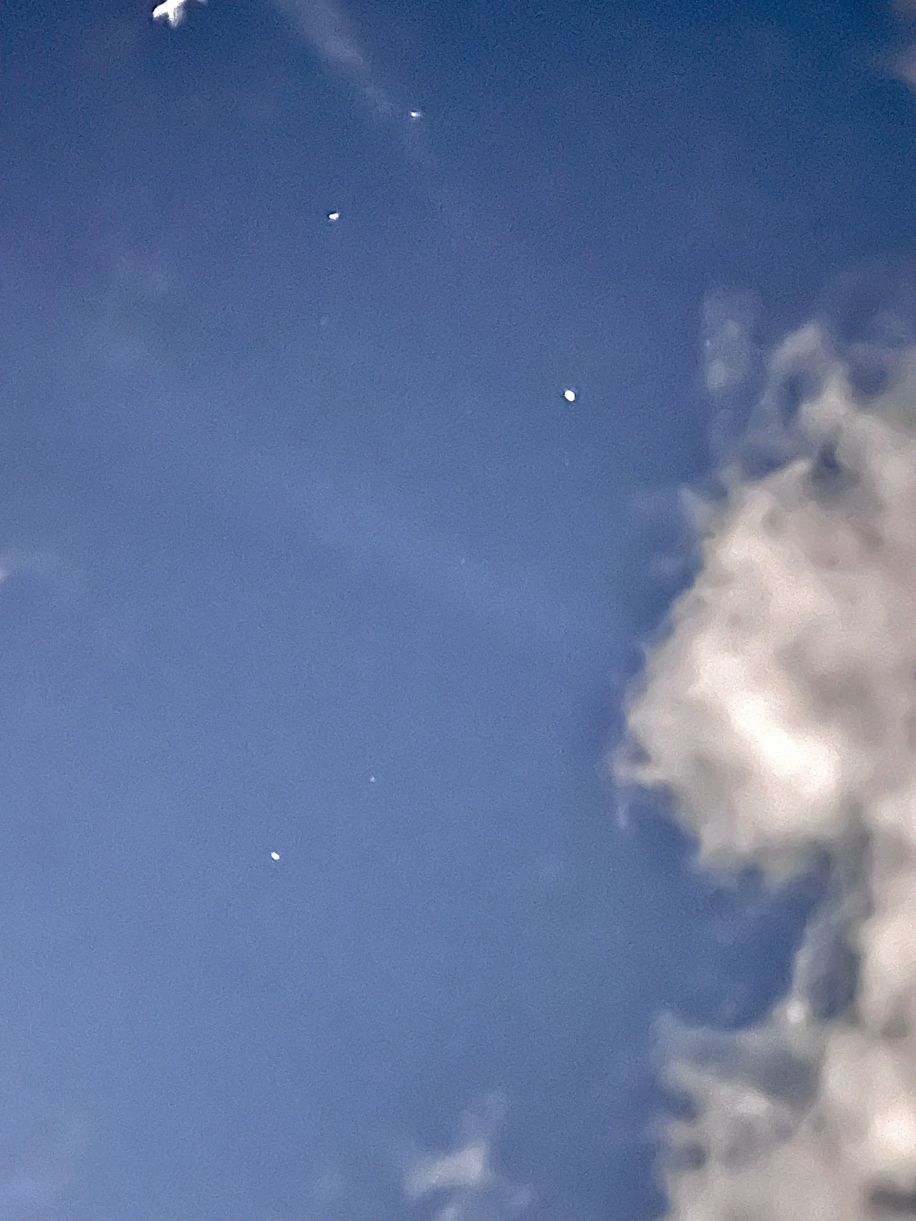 saranghagedoilguya의 영화보다가 울는 일본인남친