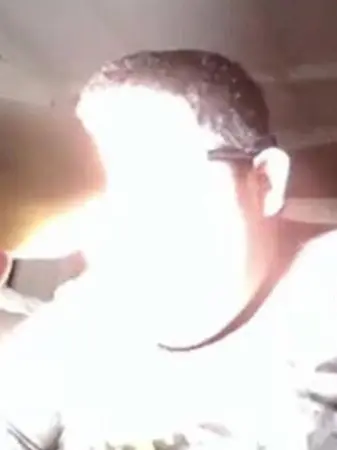 YaBoyKeanu의 Average Fortnite Party Royale Experience.