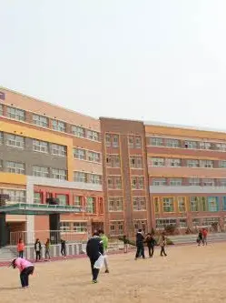 IcyPipe9212의 우결 학교에 여우가 왔다