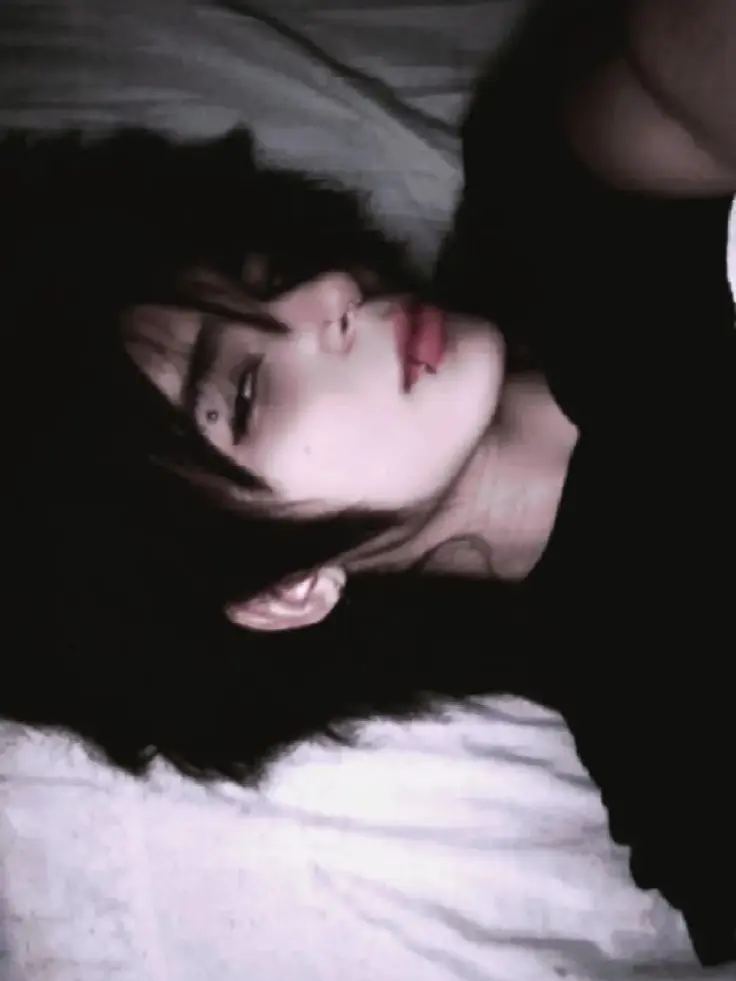 HoneyB4918의 Emo Bf~