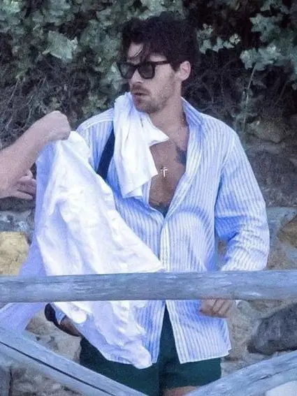 GivingDam6515의 Harry Styles 2026.
