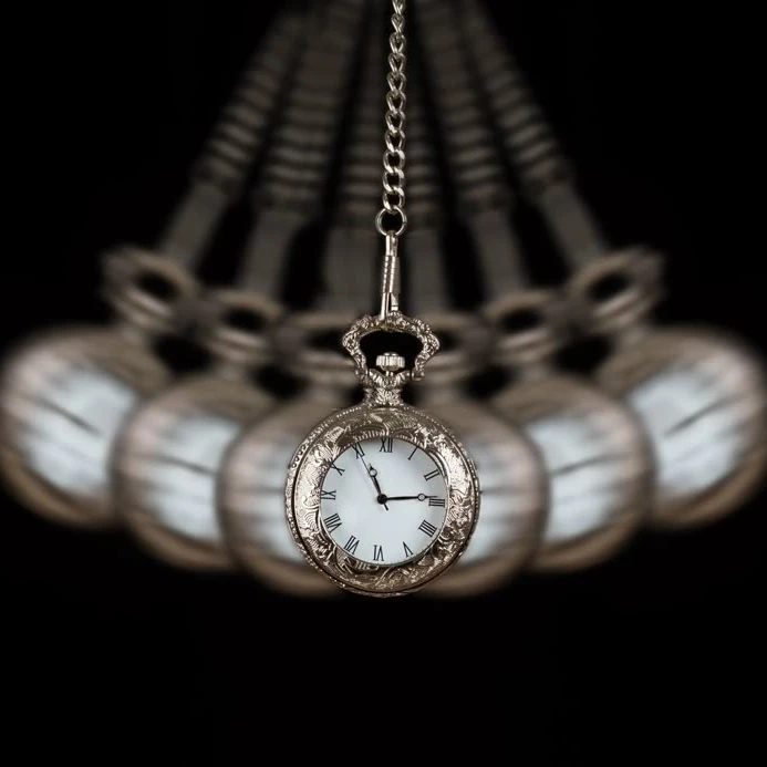 R씨의 말을 믿지마!