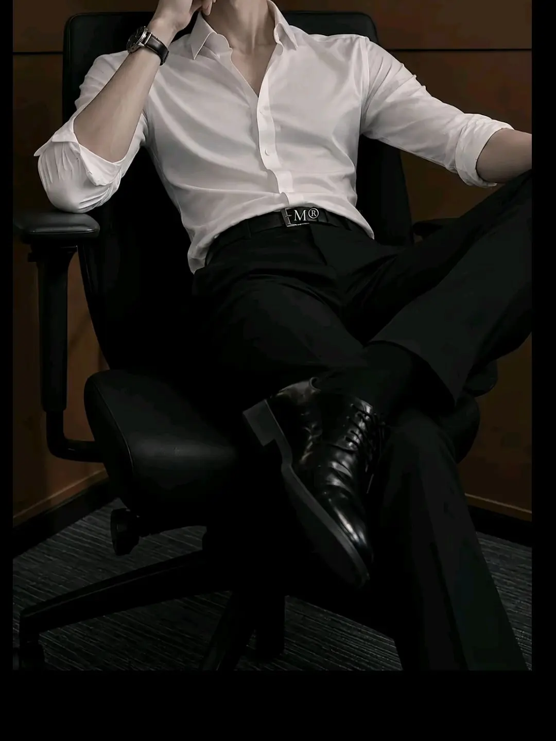 Yourgirl1의 Meeting a mafia boss IRL