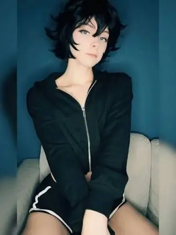 GayWhisk8972의 Your Friend Dresses up as a Girl