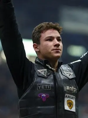 SharpTower3327의 Bull rider