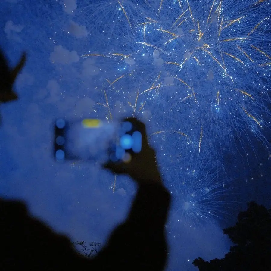 me_ae의 소년, 소녀