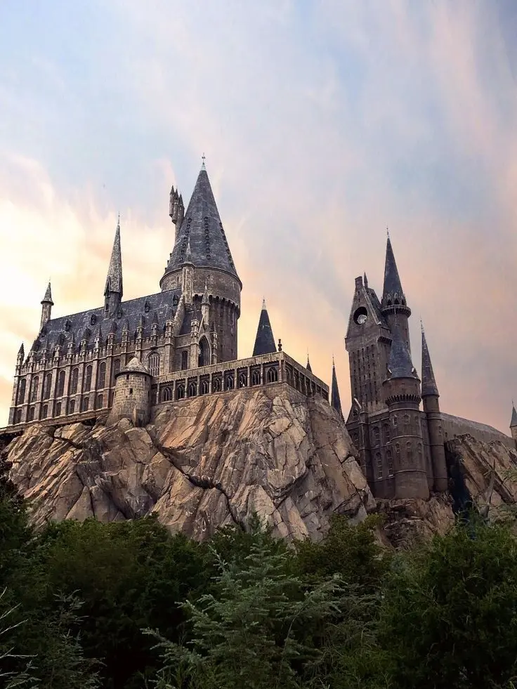 SmugFork9851의 호그와트의 교직원이 되었다!