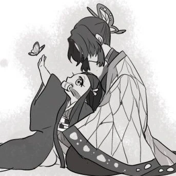 胡蝶しのぶ