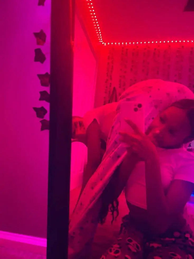 Prttypink_4의 Clingy girlfriend
