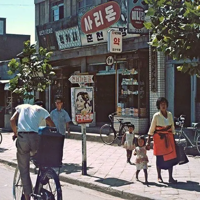gil_miso의 我只會看著你。