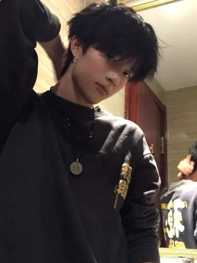 Vic_Supreme의 Sunji Hyuk.. Idol x idol