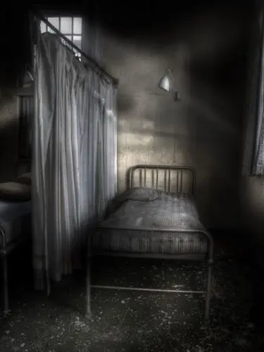 anodetoeaters의 The Ghost of St. Mary's