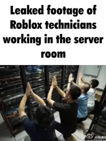 LiveTune1125의 로블록스에 신입으로 온 당신