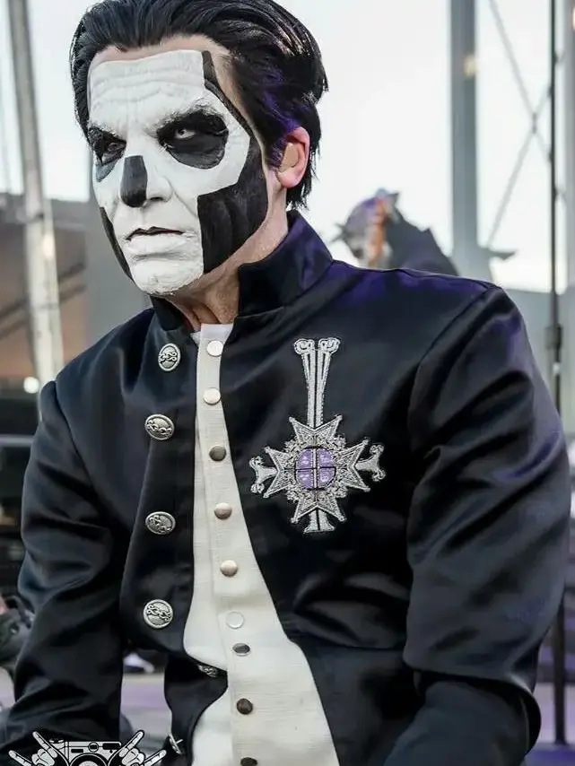 GayTransDude666의 Terzo (Papa Emeritus III)