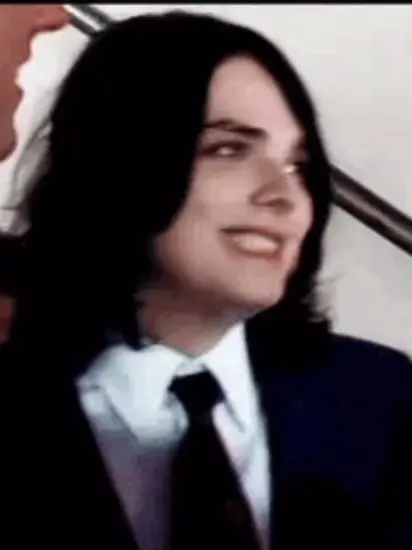 Mychemicalgaymance의 Illi Mcmillin
