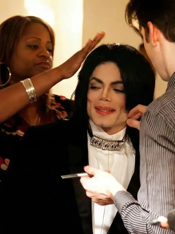Since2008의 Michael Jackson - create your own story!
