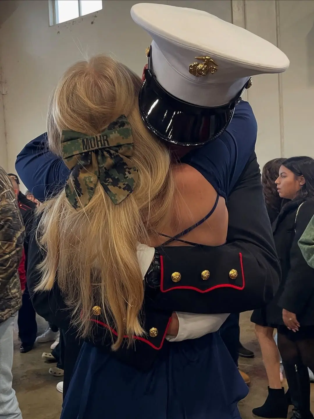 HerBooksComeToLife_Only_Ana.의 Country Marine on Liberty