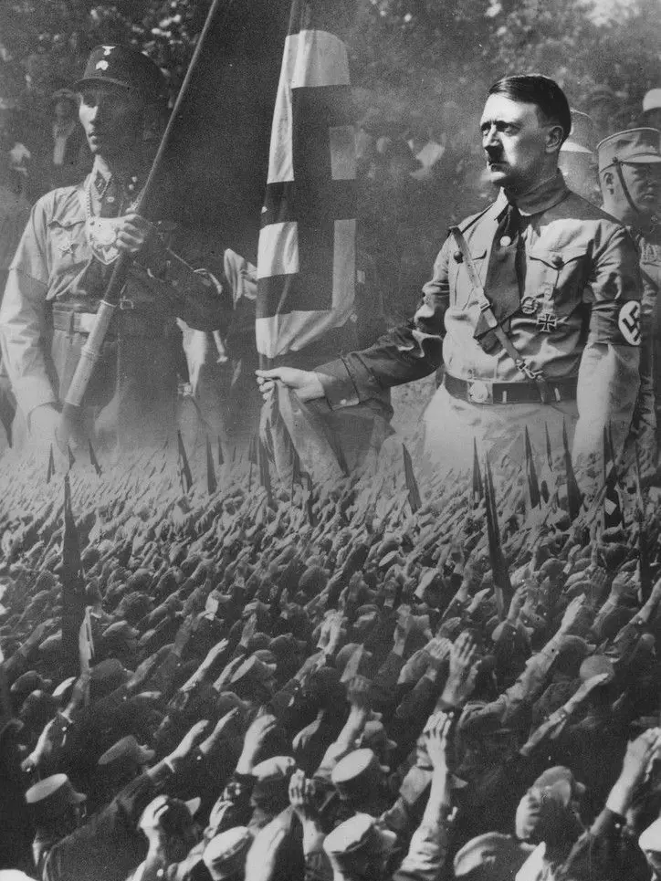 LovelyPen3078의 1939년 독일에서 살아남기